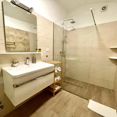 Апартаменты Ida 2 Дубровник